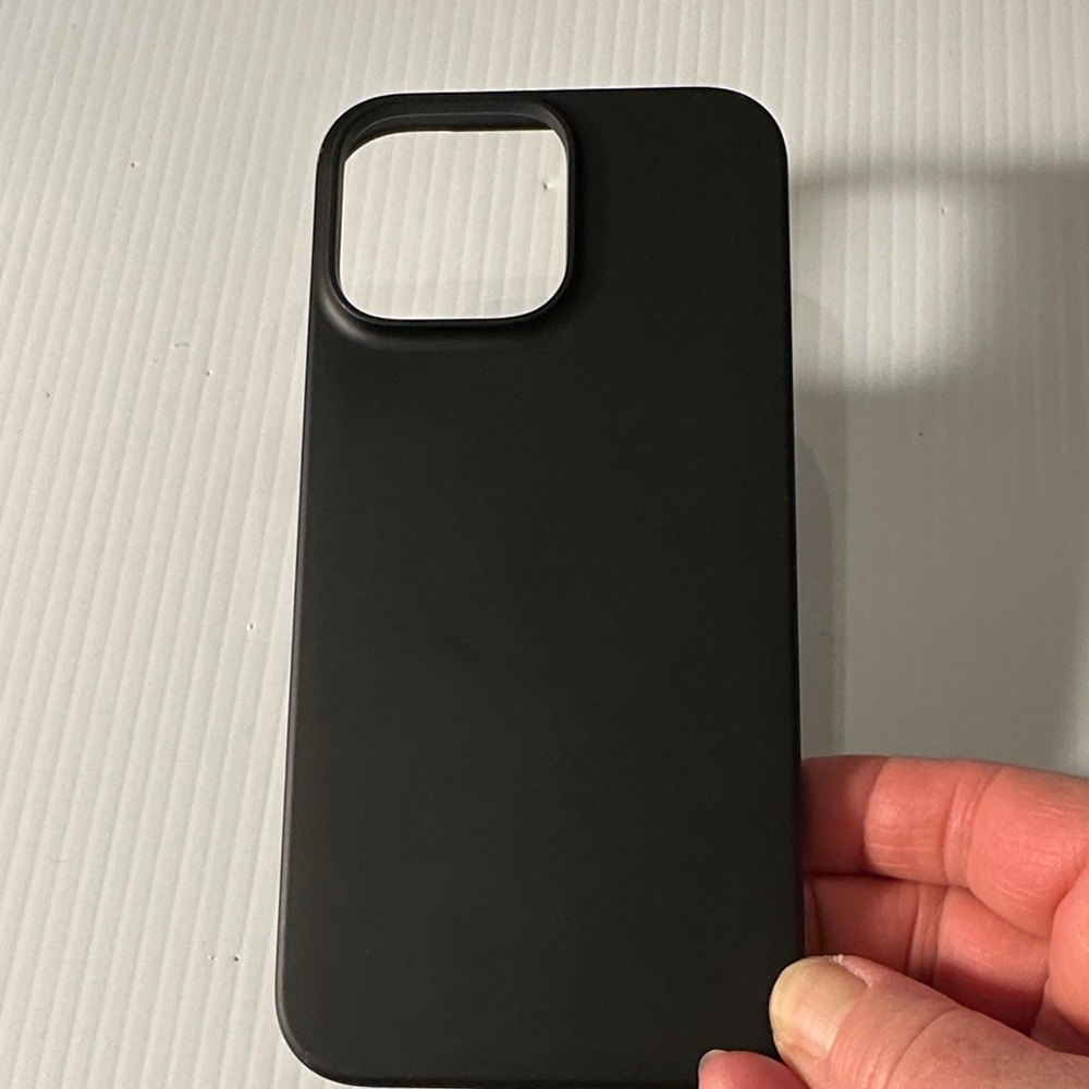 PEEL iPhone 16 Pro Max Super Thin Sleek Black Phone Case